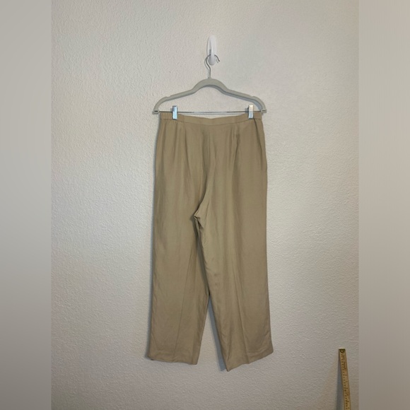 Laura Scott Women Sz 10 Silk Linen Blend Trouser Beige Pants Tapered Leg Preppy - Picture 8 of 9